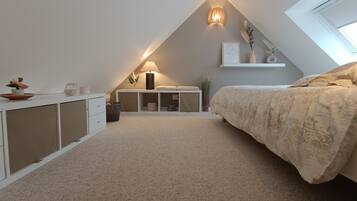 2 dormitorios, escritorio, wifi y ropa de cama