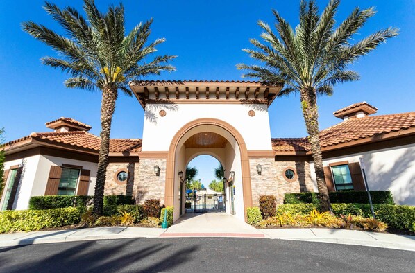Room - 7392 Luxury Family Home 5BD Near Disney (Davenport)
