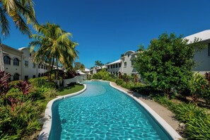 Pool - Privately Managed Pool Access Apartment in Mango Resort (Palm Cove)