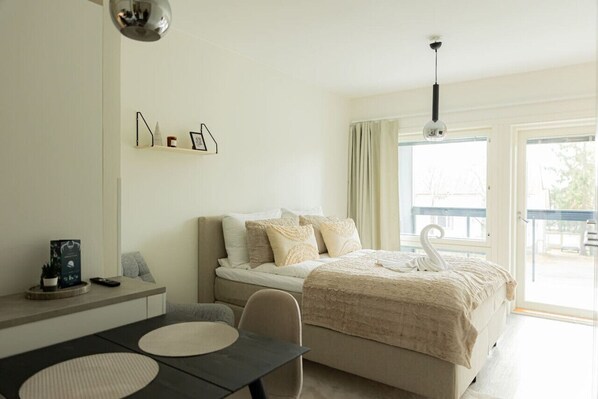 1 bedroom, free WiFi, bed sheets