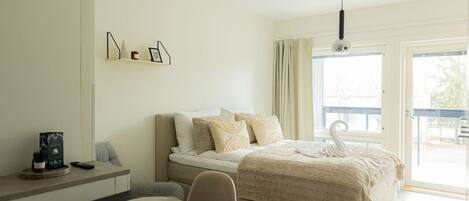 1 bedroom, free WiFi, bed sheets