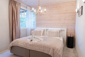 4 makuuhuonetta, Wi-Fi, vuodevaatteet