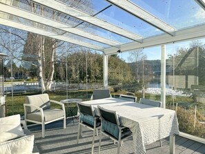 تناول الطعام