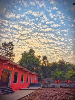 Exterior - Bandhavgarh Tiger Resort (Manpur)