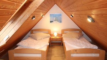 2 Schlafzimmer, Bügeleisen/Bügelbrett, Reisekinderbett, kostenloses WLAN