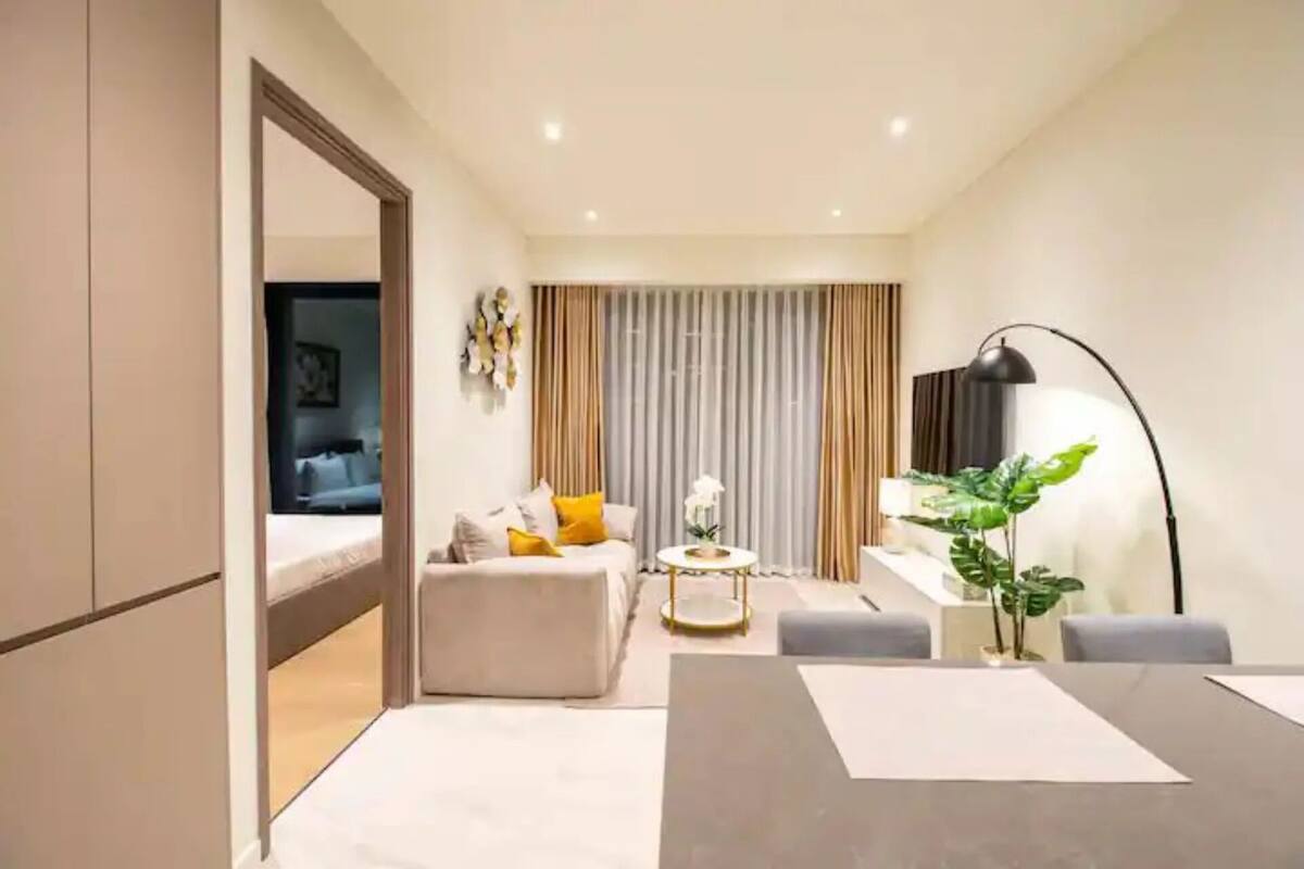 3 bedrooms, memory-foam beds, in-room safe, desk