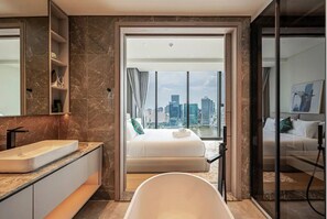 Premium Apartment, 3 Bedrooms, City View | Memory foam beds, in-room safe, desk, laptop workspace