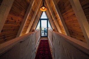 2 bedrooms, laptop workspace, free WiFi