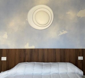 Free WiFi - One bedroom apartment- Bandello 22 (Milan)