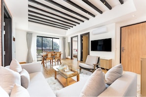 Living area - Atithi Suites  (Pokhara)