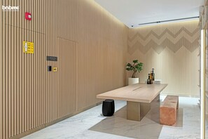 Reception - bnbme | Urban Oasis by Missoni | 1 BDR (Dubai)