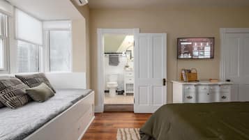4 slaapkamers, een bureau, wifi, beddengoed