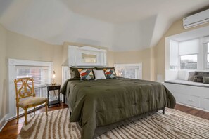 4 chambres, bureau, Wi-Fi, literie fournie