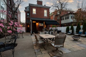 Restauration en plein air