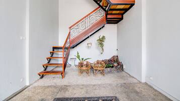 Khu sảnh