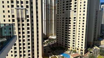 Habitación, 1 habitación, con acceso para personas discapacitadas, para fumadores | Vista desde la propiedad