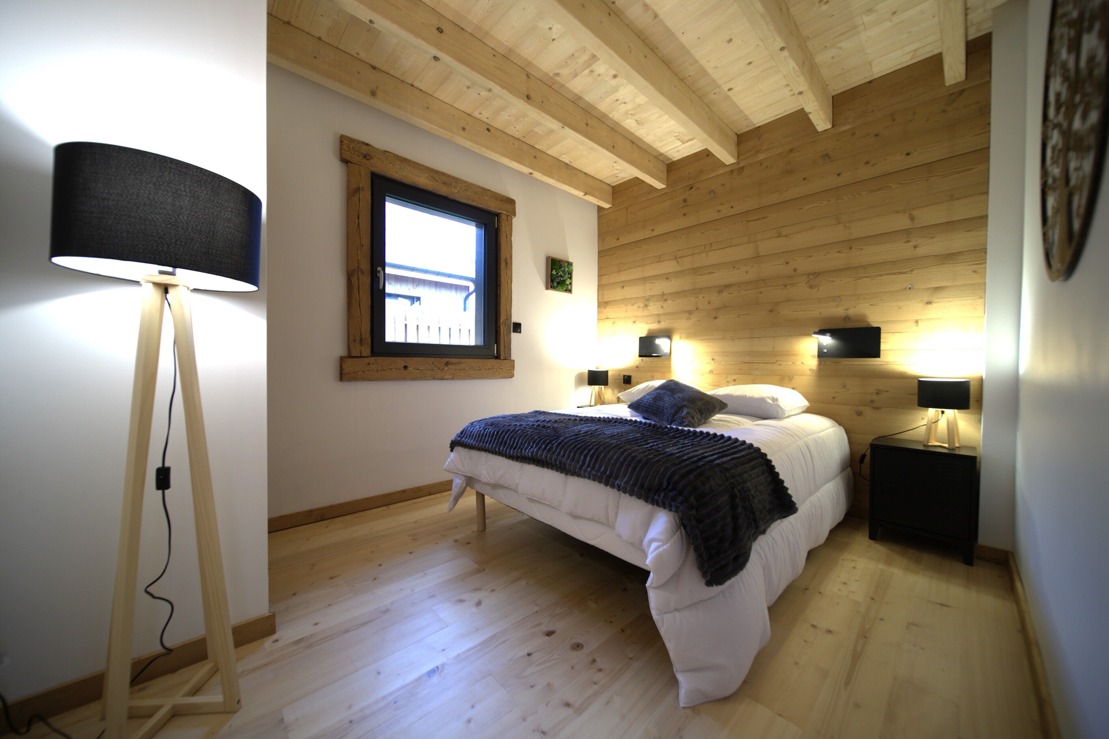 3 chambres, fer et planche à repasser, lit parapluie, Wi-Fi gratuit