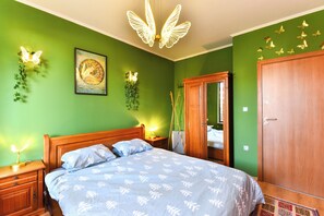 1 bedroom, iron/ironing board, WiFi, bed sheets