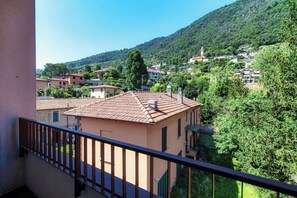 Balcony - La Casa di Barbara (Maslianico)