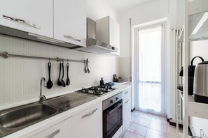 アパートメント バルコニー | 専用キッチン | エスプレッソマシン、コーヒー / ティーメーカー、電  気ポット、トースター