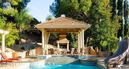 4BR Home Resort w/Games/Slide/Oasis