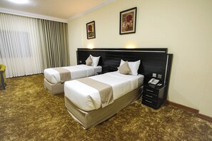 Doppel- oder Zweibettzimmer | Schallisolierte Zimmer, kostenloses WLAN