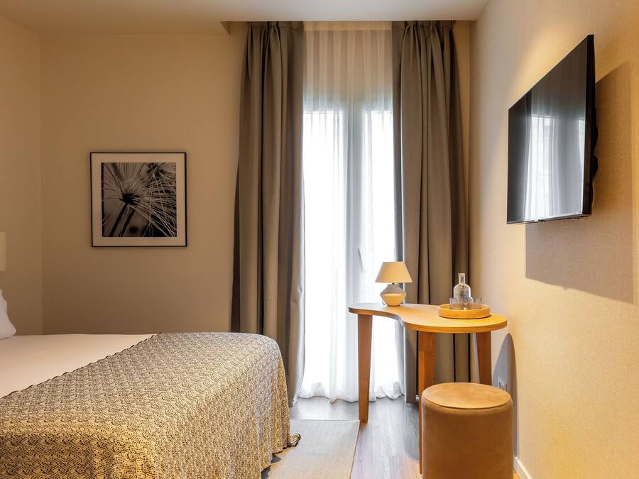 Deluxe Double Room, 1 Bedroom, City View