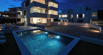 Apartments Break with Pool