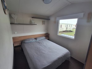 3 quartos, ferros/tábuas de passar roupa, Wi-Fi de cortesia
