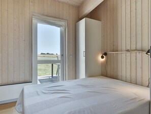4 bedrooms, WiFi