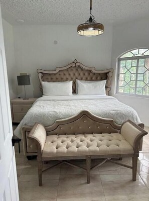 5 chambres, bureau, fer et planche à repasser, Wi-Fi