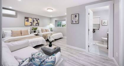 Kirkland Home with 2 Queen Beds - Totem Lake Village