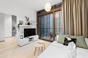 1 bedroom, desk, iron/ironing board, WiFi - FIRST CLASS | 1BR | Amazing Pool Views over Marina (Marina)