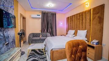 Appartement Deluxe, balcon, vue ville | 2 chambres, bureau, espace de travail pour ordinateur portable