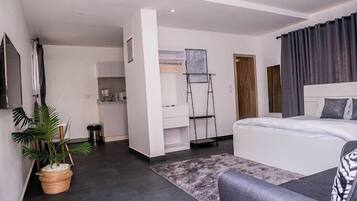 Deluxe Apartment, Balcony, City View | 2 bedrooms, desk, laptop workspace, free WiFi