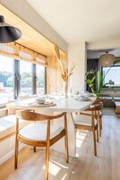 Apartment | 3 bedrooms, desk, Internet