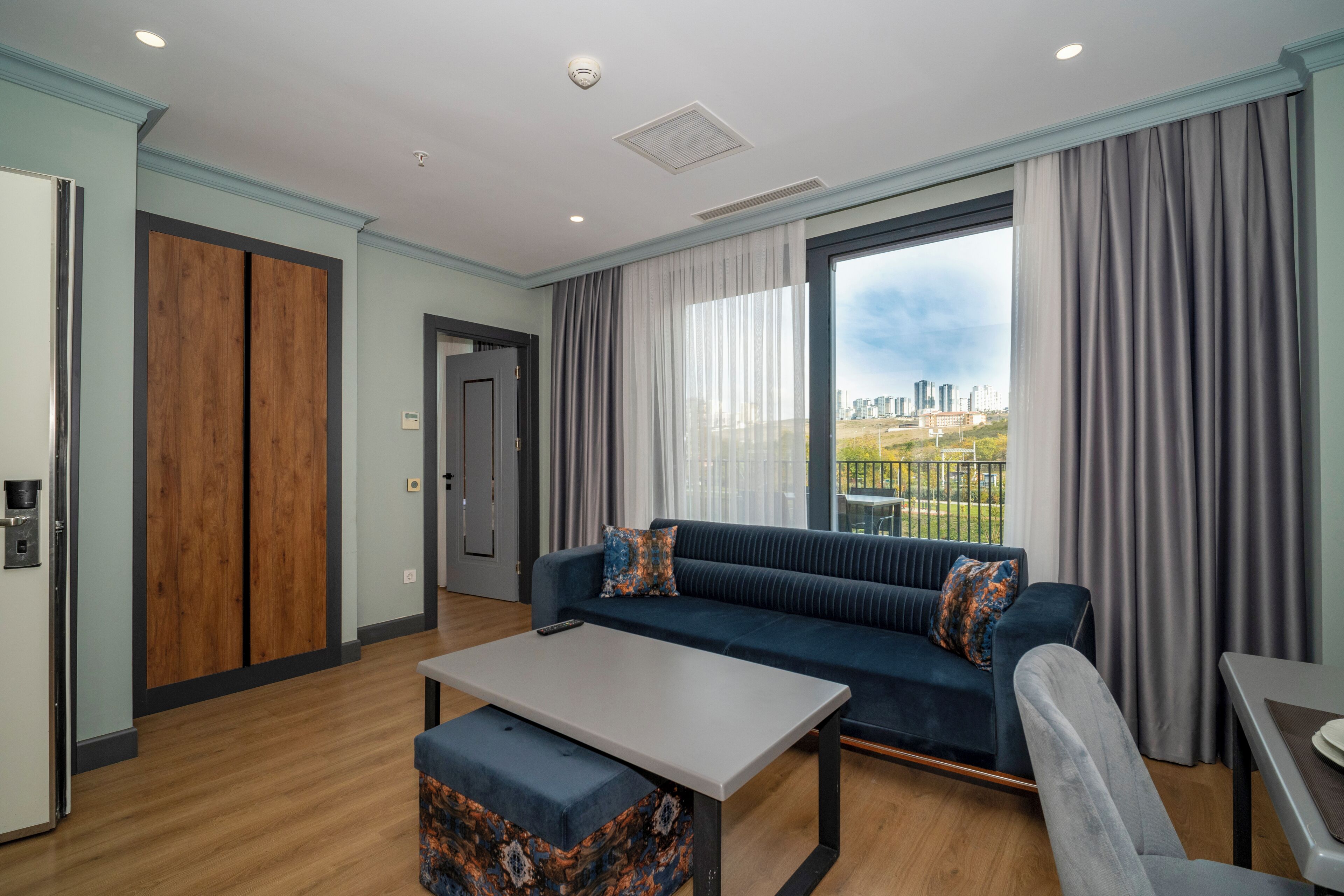 Senior-Apartment | Wohnbereich | Fernseher