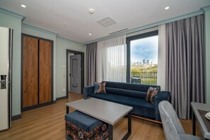 Leilighet – senior | Oppholdsområde | TV