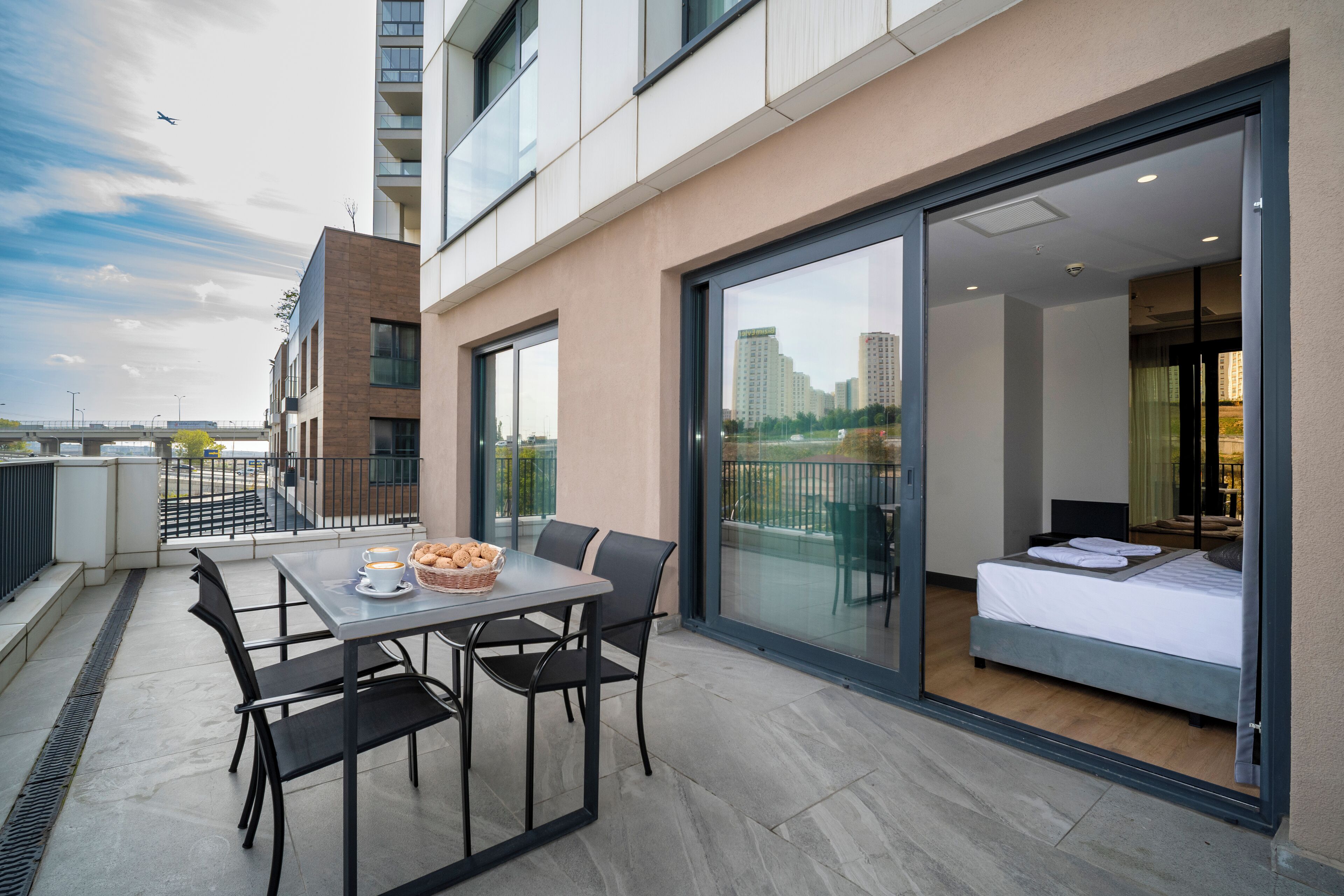 1+1 Luxury Apartment -French Balcony-Without Kitchen | Terrace/patio