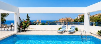 Villa Eagles Nest - Four Bedroom Villa, Sleeps 8