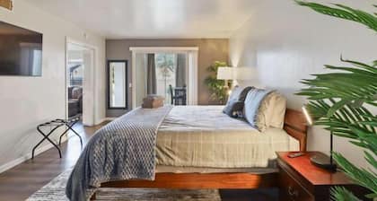 Hoff Gardens 37 - 1BR/1BA - Downtown Lubbock