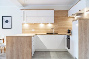 Private kitchen - Native Apartments Barska 13I17 (Kraków)