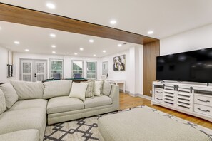 TV, fireplace - 2 Mi to Truist Park: Marietta Home w/ Pool Table (Marietta)