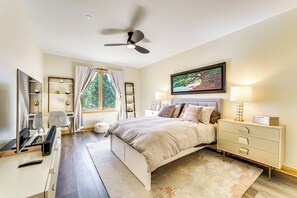 Apartment (2 Bedrooms) | Interior - Condo w/ Balcony > 2 Mi to Angel Fire Resort! (Angel Fire)