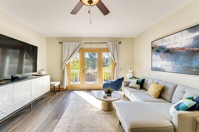 Condo w/ Balcony > 2 Mi to Angel Fire Resort!