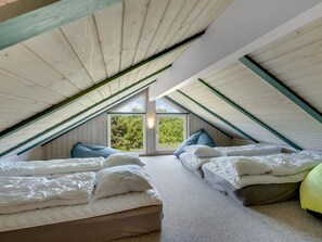 11 bedrooms, WiFi