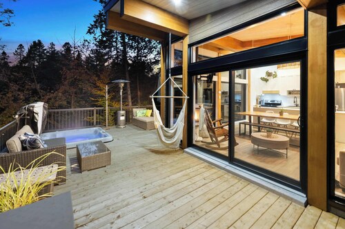 Spa and Sauna - Riverside - Brand New | SKOV Chalets