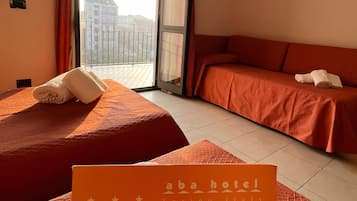 Chambre Triple Standard | Wi-Fi gratuit, draps fournis