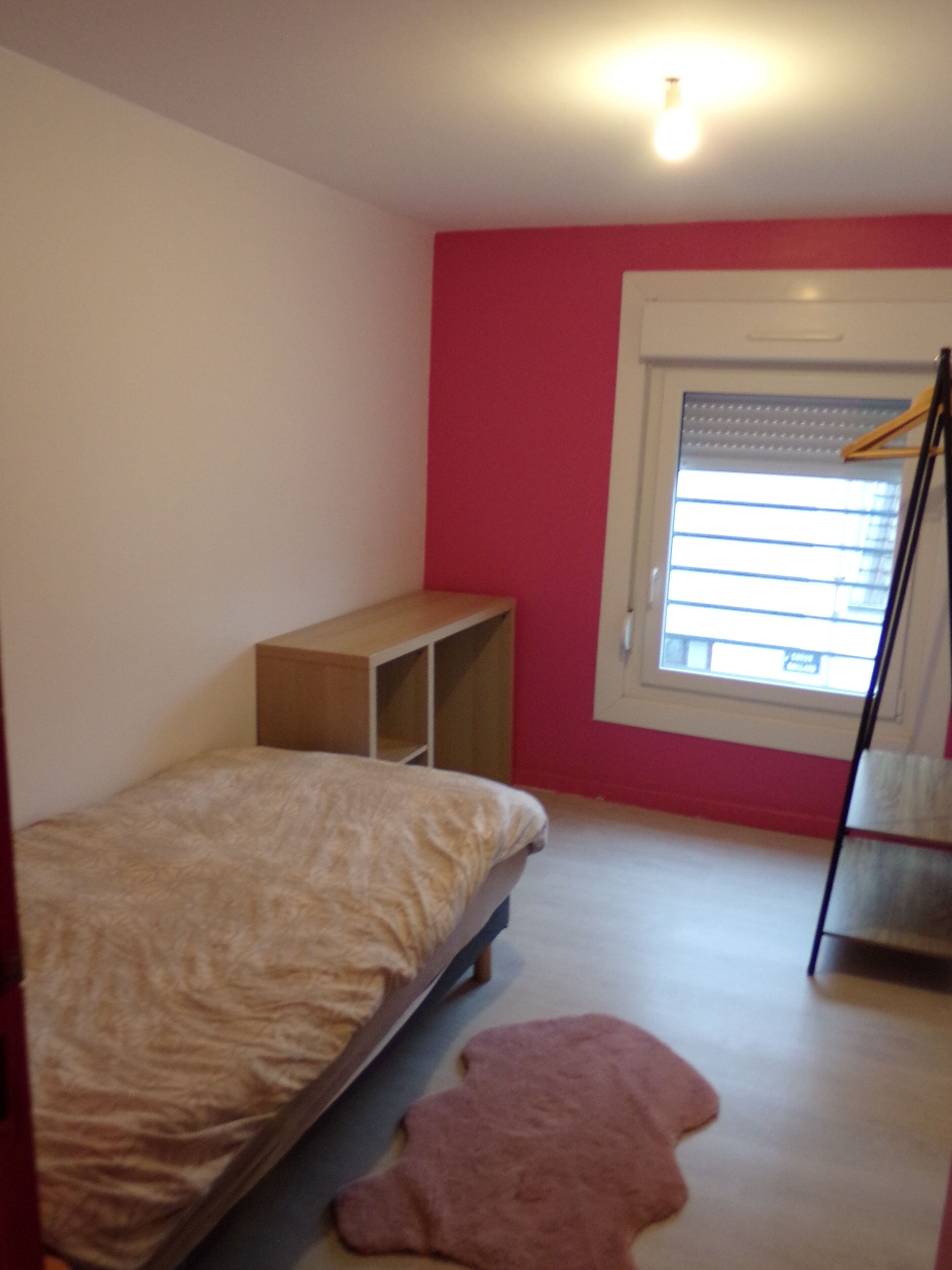 3 chambres, fer et planche à repasser, draps fournis