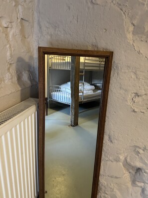 Comfort Shared Dormitory, Shared Bathroom (Whole room) | Interior - Drewe Arms Bunk Rooms (Exeter)